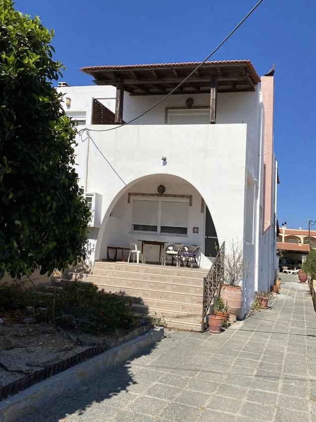 ΜΟΝΟΚΑΤΟΙΚΙΑ 130 τ.μ. (3)