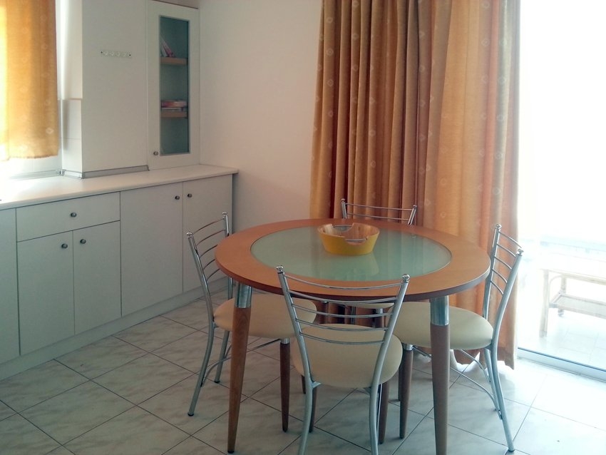 ΔΙΑΜΕΡΙΣΜΑ 55 τ.μ. (4)