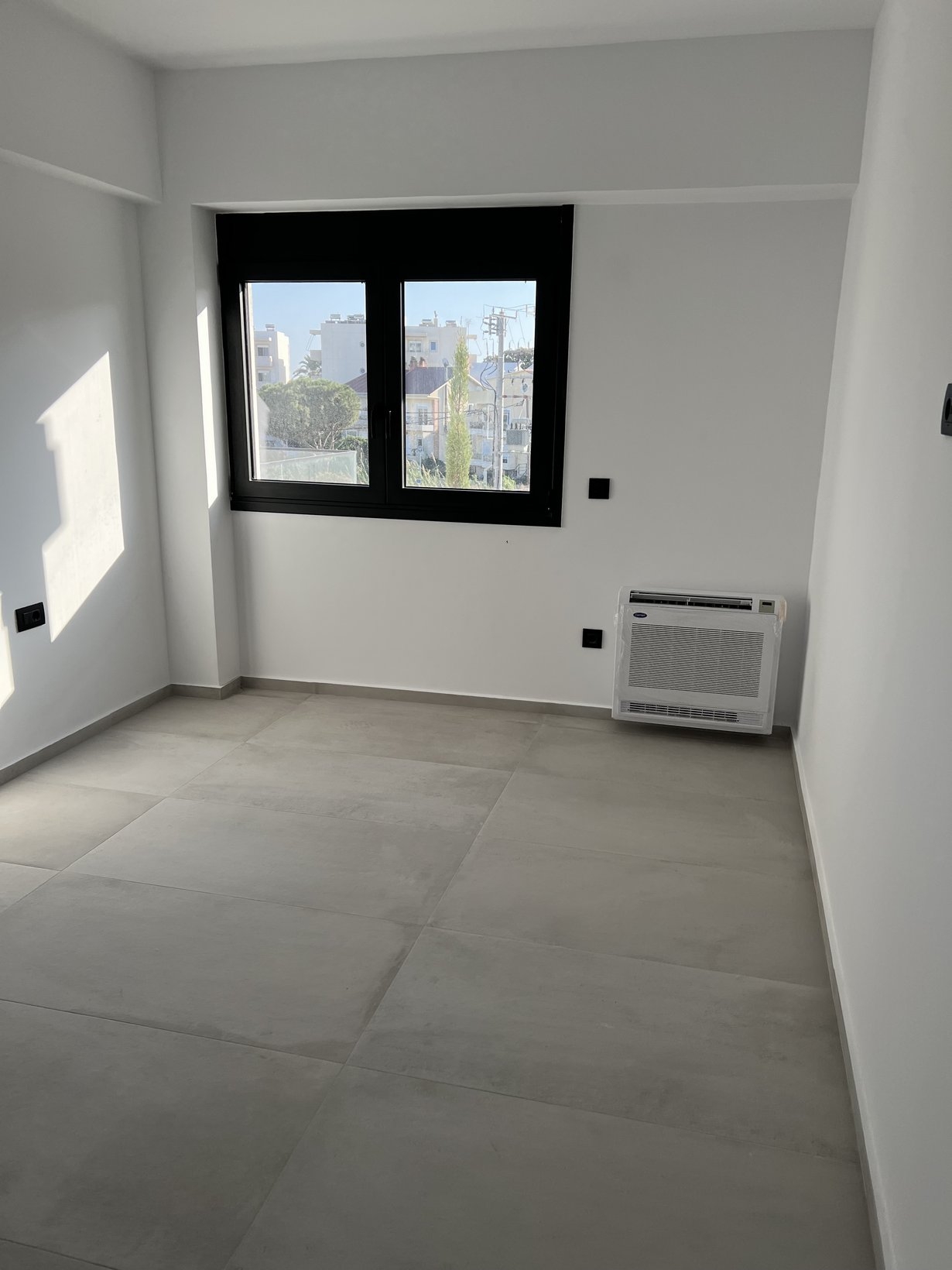 ΔΙΑΜΕΡΙΣΜΑ 55 τ.μ. (2)