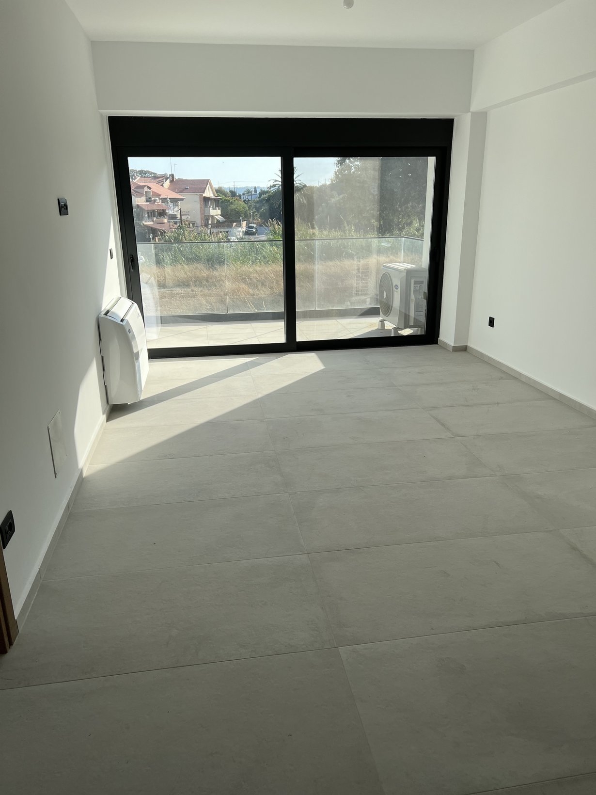 ΔΙΑΜΕΡΙΣΜΑ 55 τ.μ. (4)