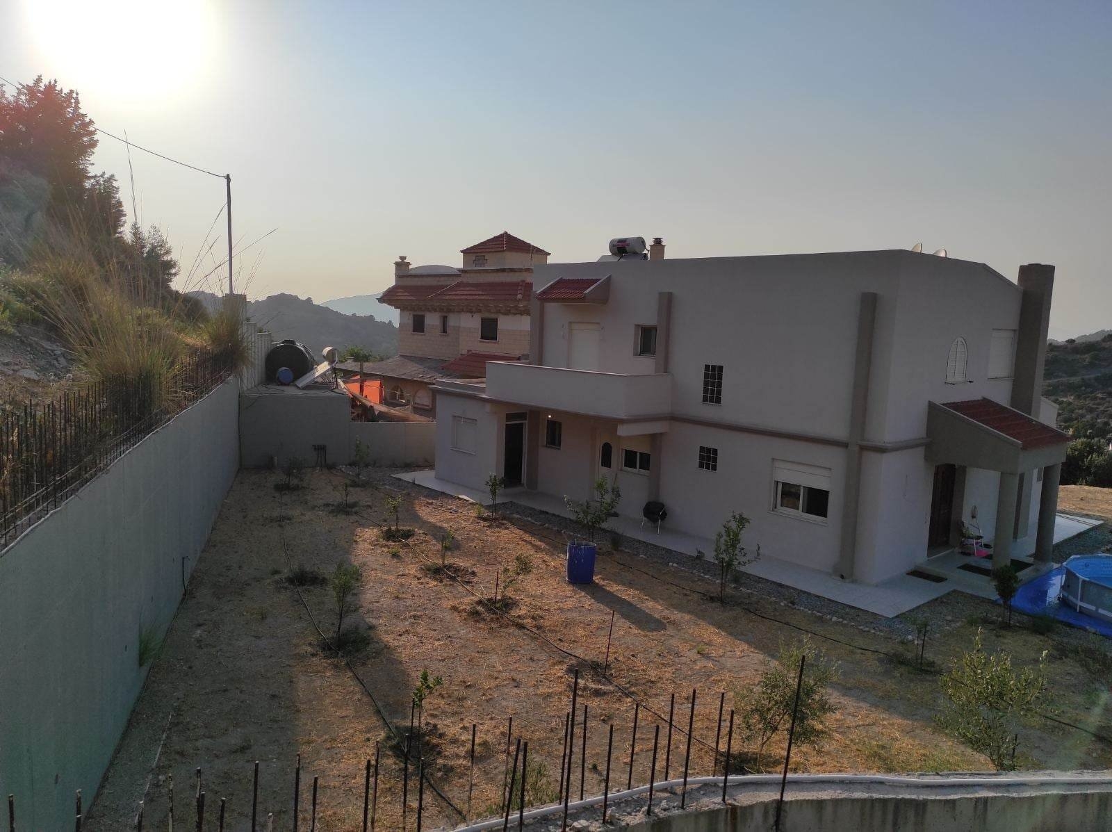 ΜΟΝΟΚΑΤΟΙΚΙΑ 197 τ.μ. (3)