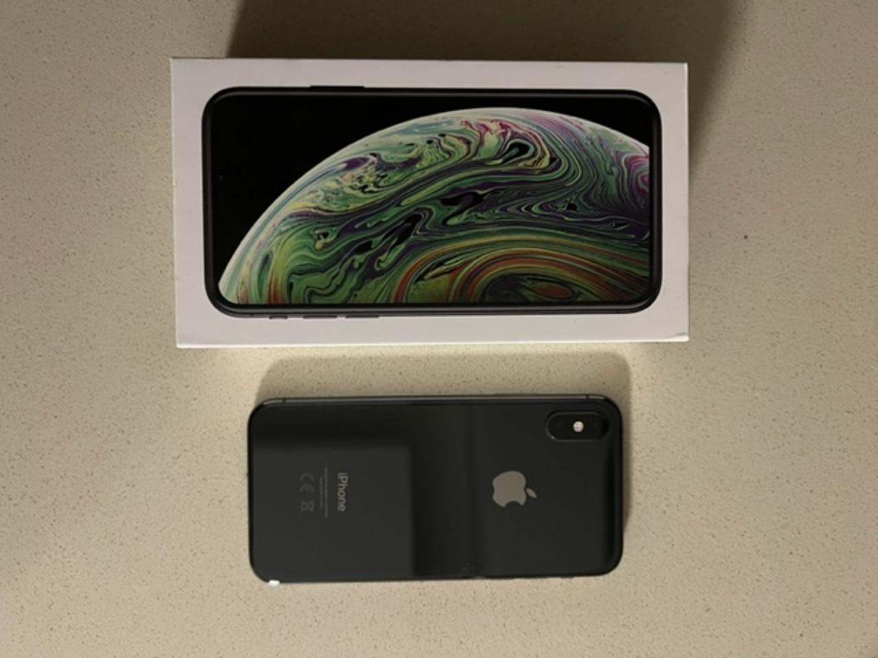 ΠΩΛΕΙΤΑΙ IPHONE XS 256GB SPACE GREY