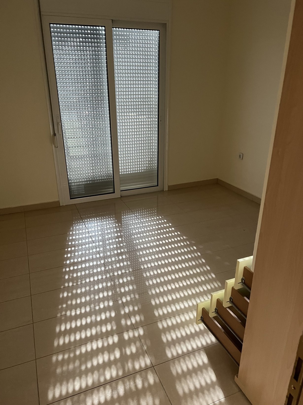 ΔΙΑΜΕΡΙΣΜΑ 82 τ.μ. (3)