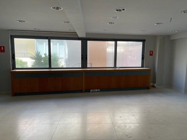 ΚΑΤΑΣΤΗΜΑ 360 τ.μ. (2)