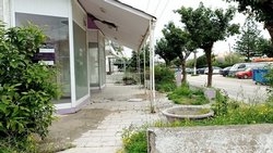 Κατάστημα  (4)