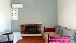 Κατοικίες  (4)