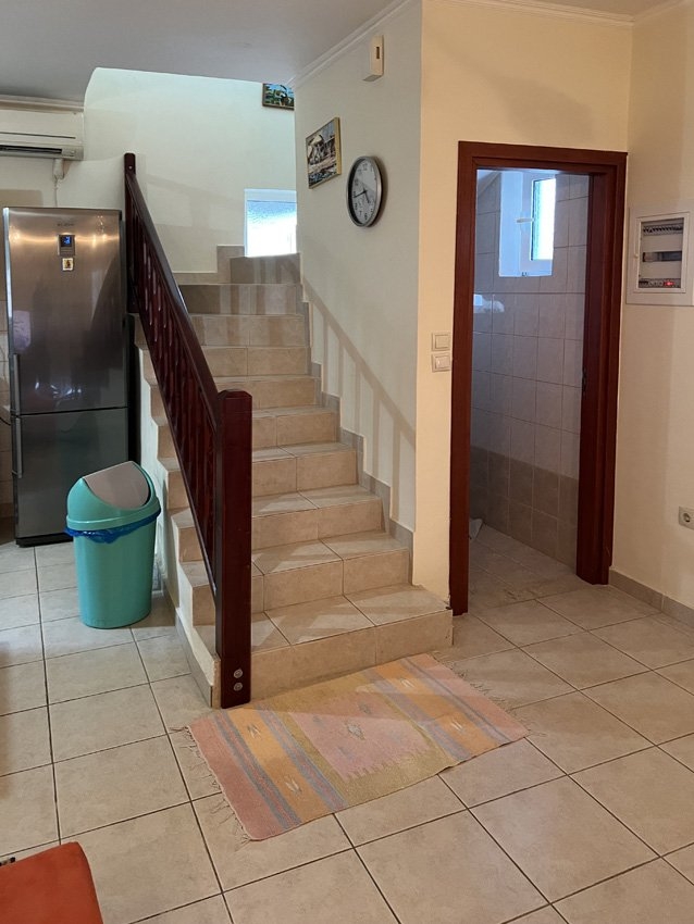 ΜΟΝΟΚΑΤΟΙΚΙΑ 80 τ.μ. (4)