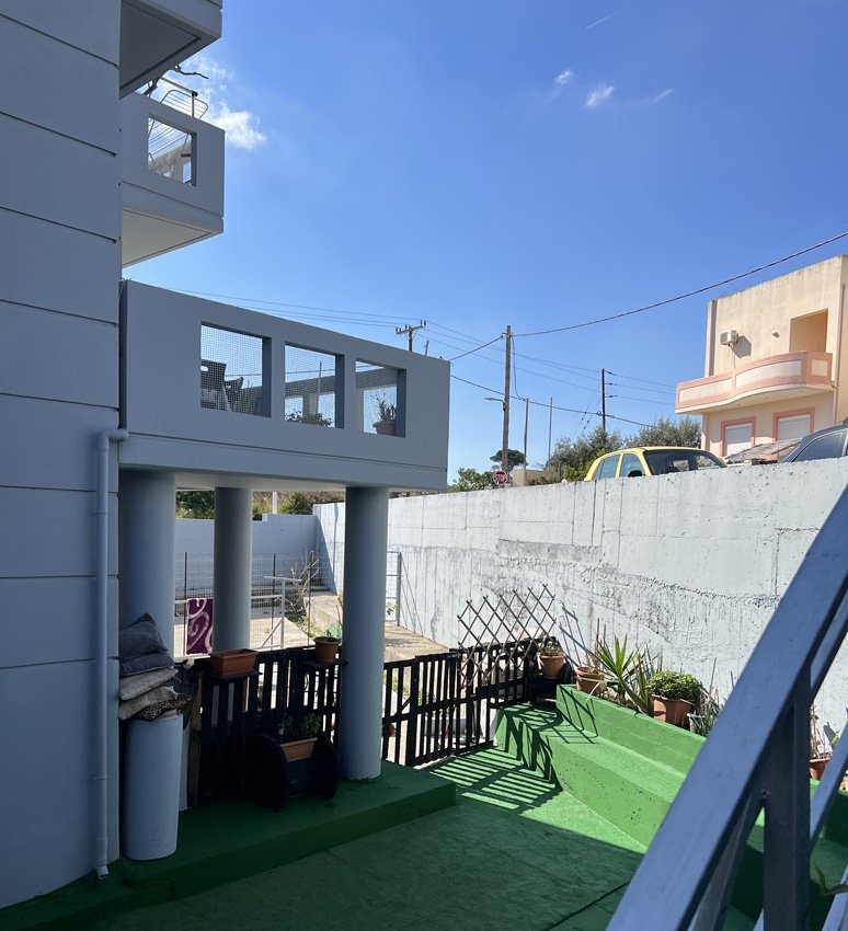 ΜΟΝΟΚΑΤΟΙΚΙΑ 200 τ.μ.