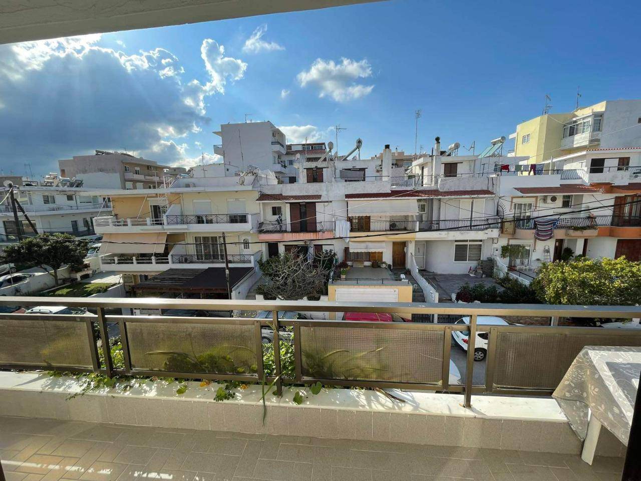 Διαμέρισμα  (8)