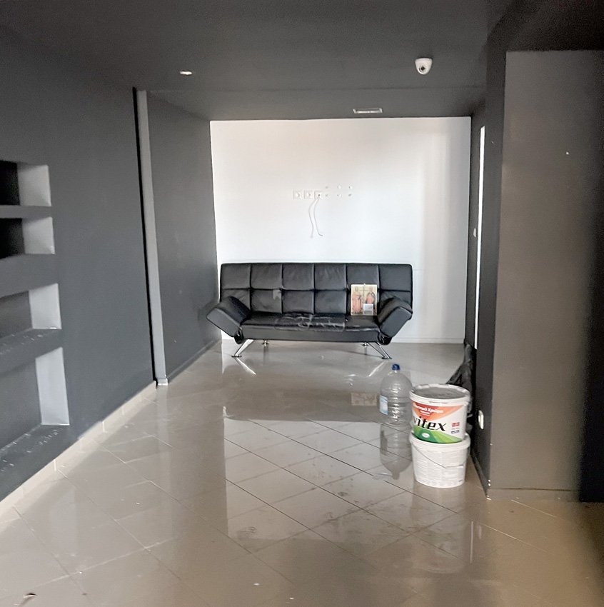 ΚΑΤΑΣΤΗΜΑ 165 τ.μ. (2)