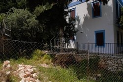 Οικόπεδο  (2)