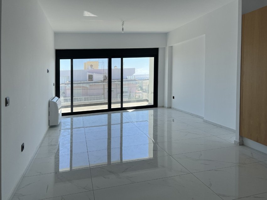 ΔΙΑΜΕΡΙΣΜΑ 90 τ.μ.