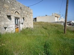 Ερειπωμένη Κατοικία  (4)