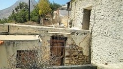 Παλαιά Κατοικία  (2)