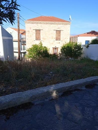 ΟΙΚΟΠΕΔΟ 150 τ.μ.