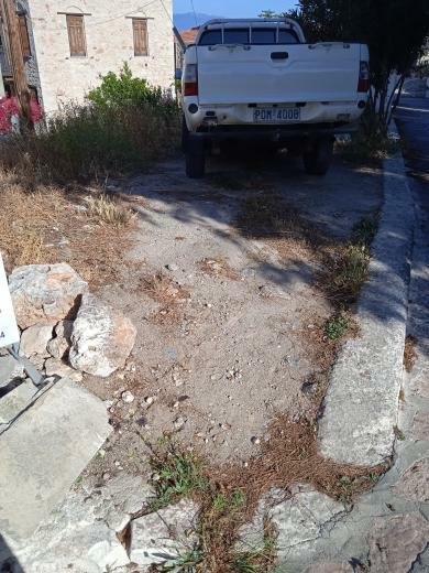 ΟΙΚΟΠΕΔΟ 150 τ.μ. (3)