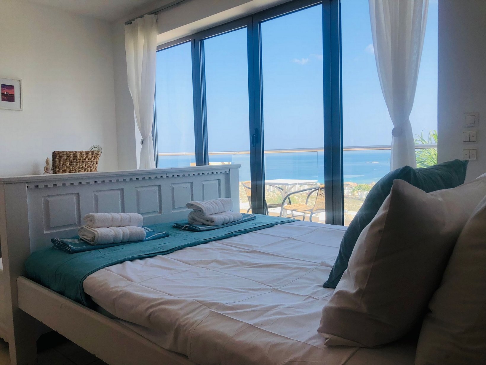 ΜΟΝΟΚΑΤΟΙΚΙΑ 200 τ.μ. (2)