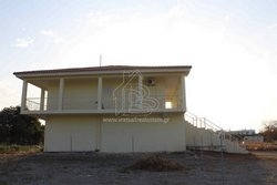 Μονοκατοικία 