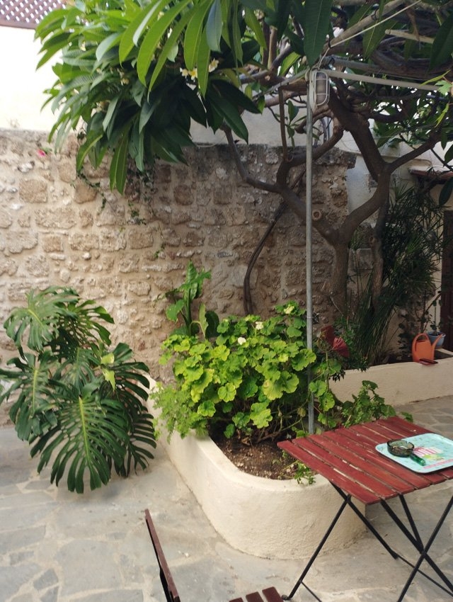 ΜΟΝΟΚΑΤΟΙΚΙΑ 150 τ.μ. (2)