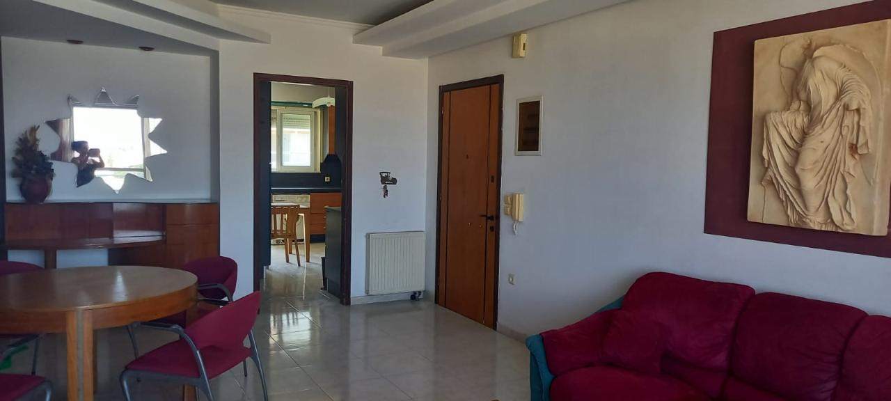 Διαμέρισμα  (2)