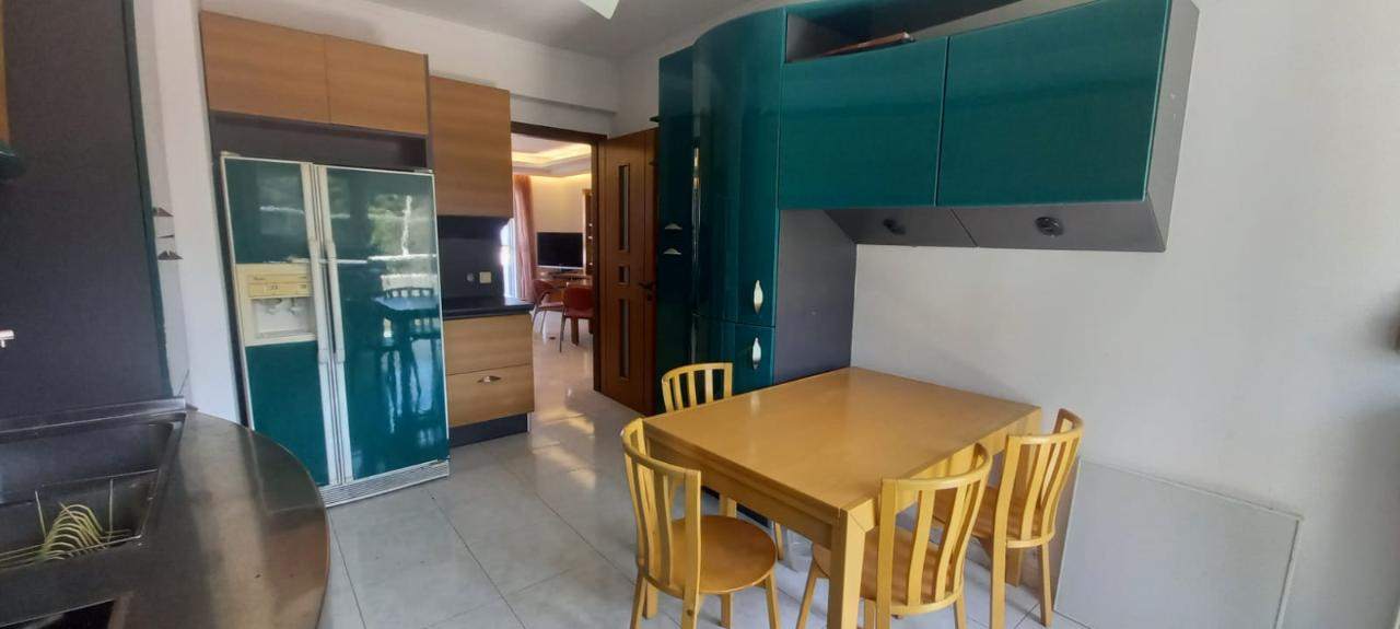 Διαμέρισμα  (6)