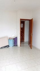 Πολυκατοικία  (2)