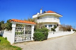 Μονοκατοικία  (3)