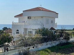 Μονοκατοικία  (4)