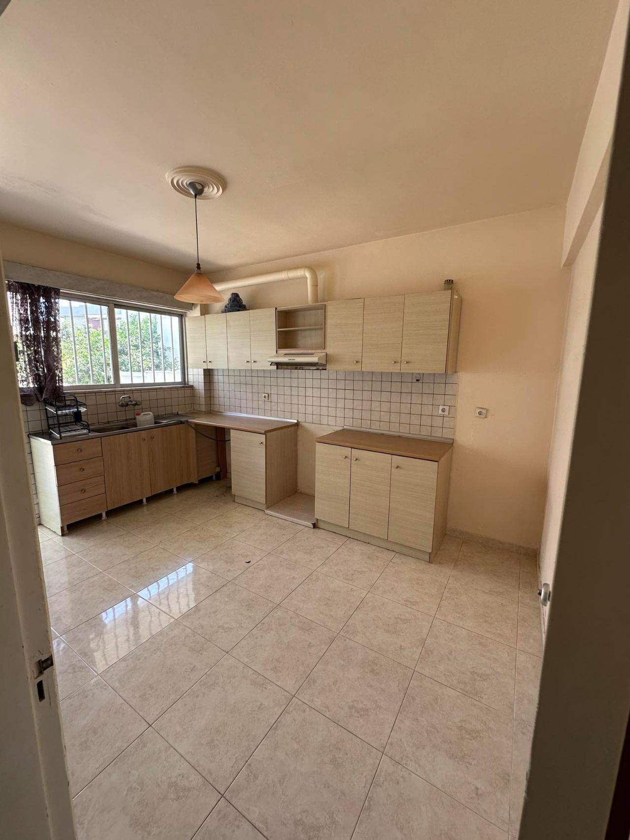 Διαμέρισμα  (10)