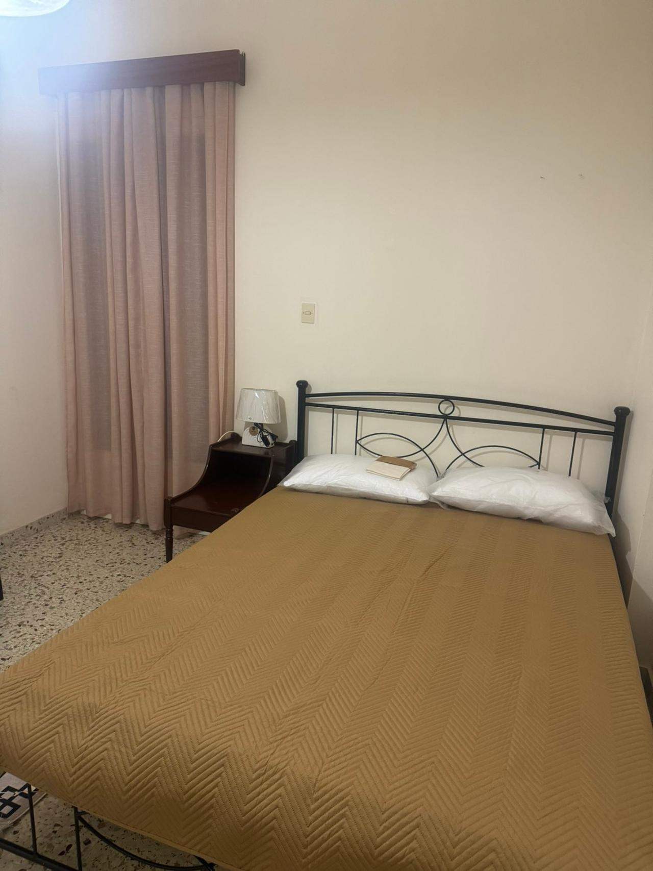 Διαμέρισμα  (8)