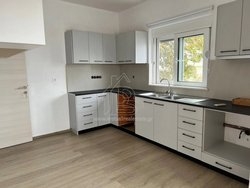 Διαμέρισμα  (2)