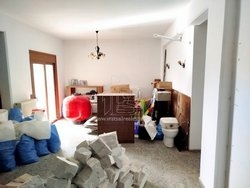 Μονοκατοικία  (2)