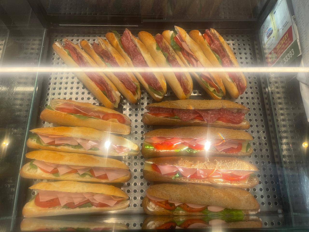 Κατάστημα  (3)