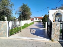 Μονοκατοικία 