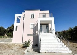 Μονοκατοικία  (2)