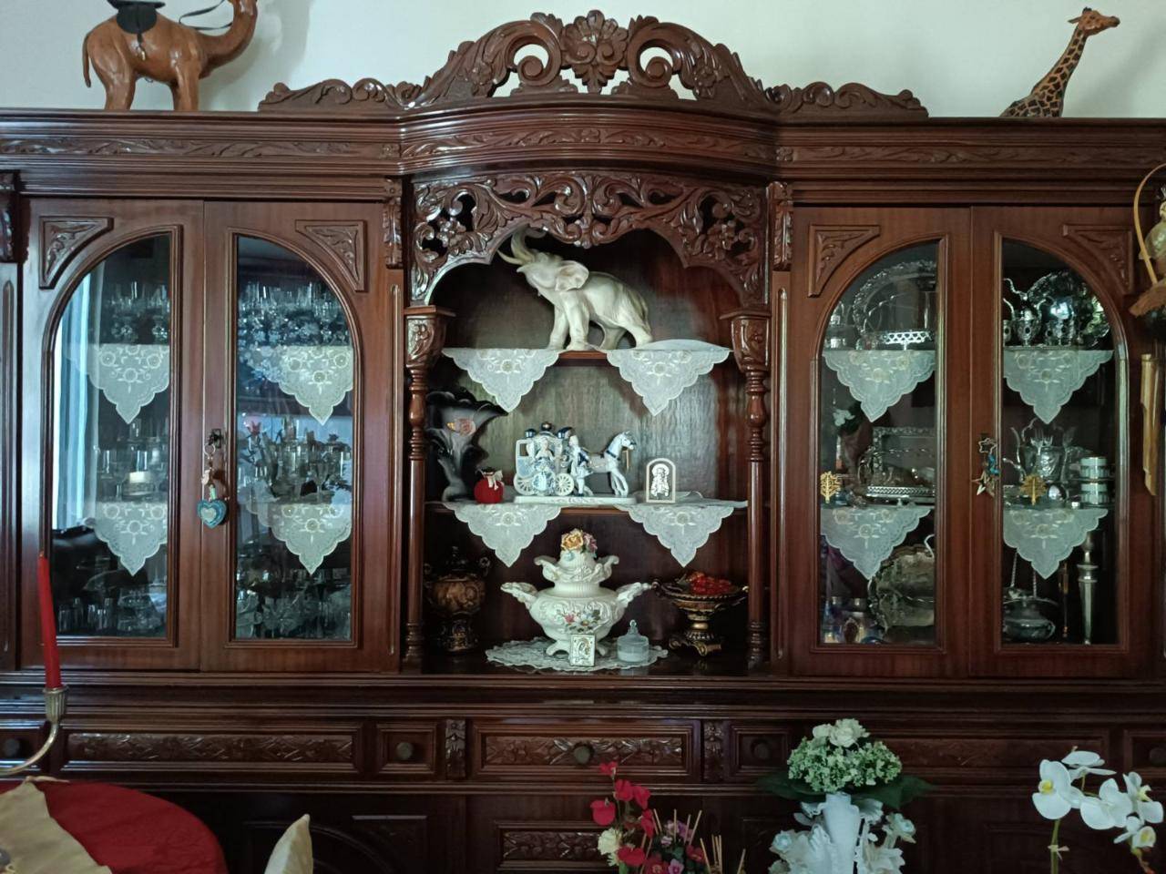 Πωλείται Σύνθετο Κλασσικό 