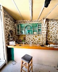 Κατάστημα  (3)