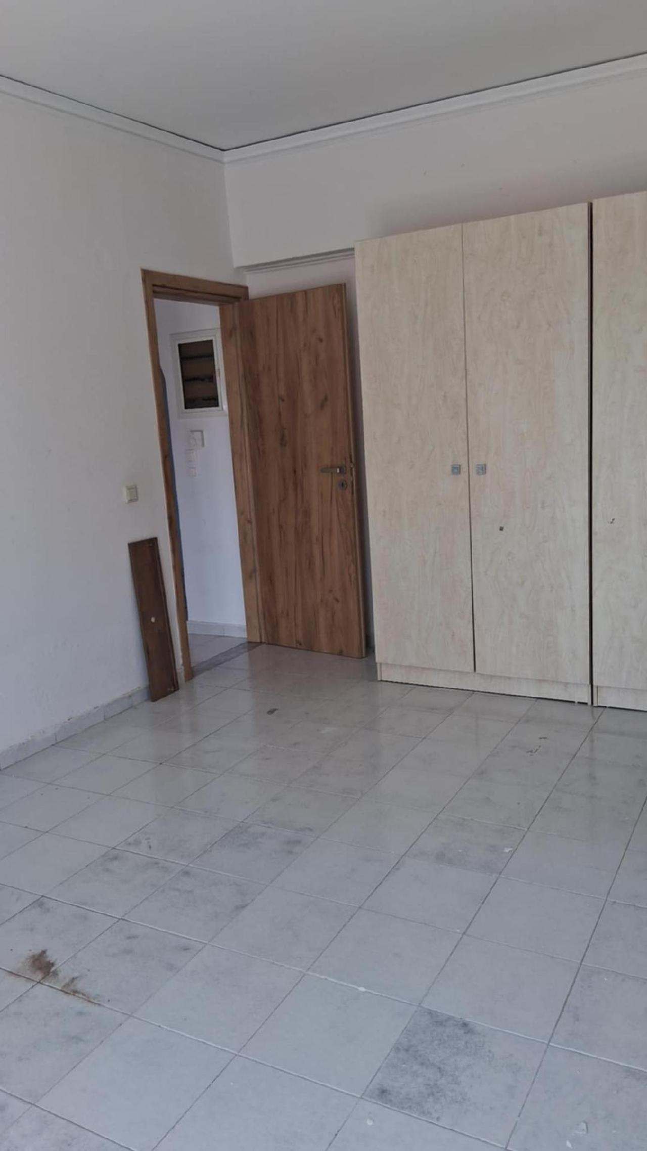 Διαμέρισμα  (7)