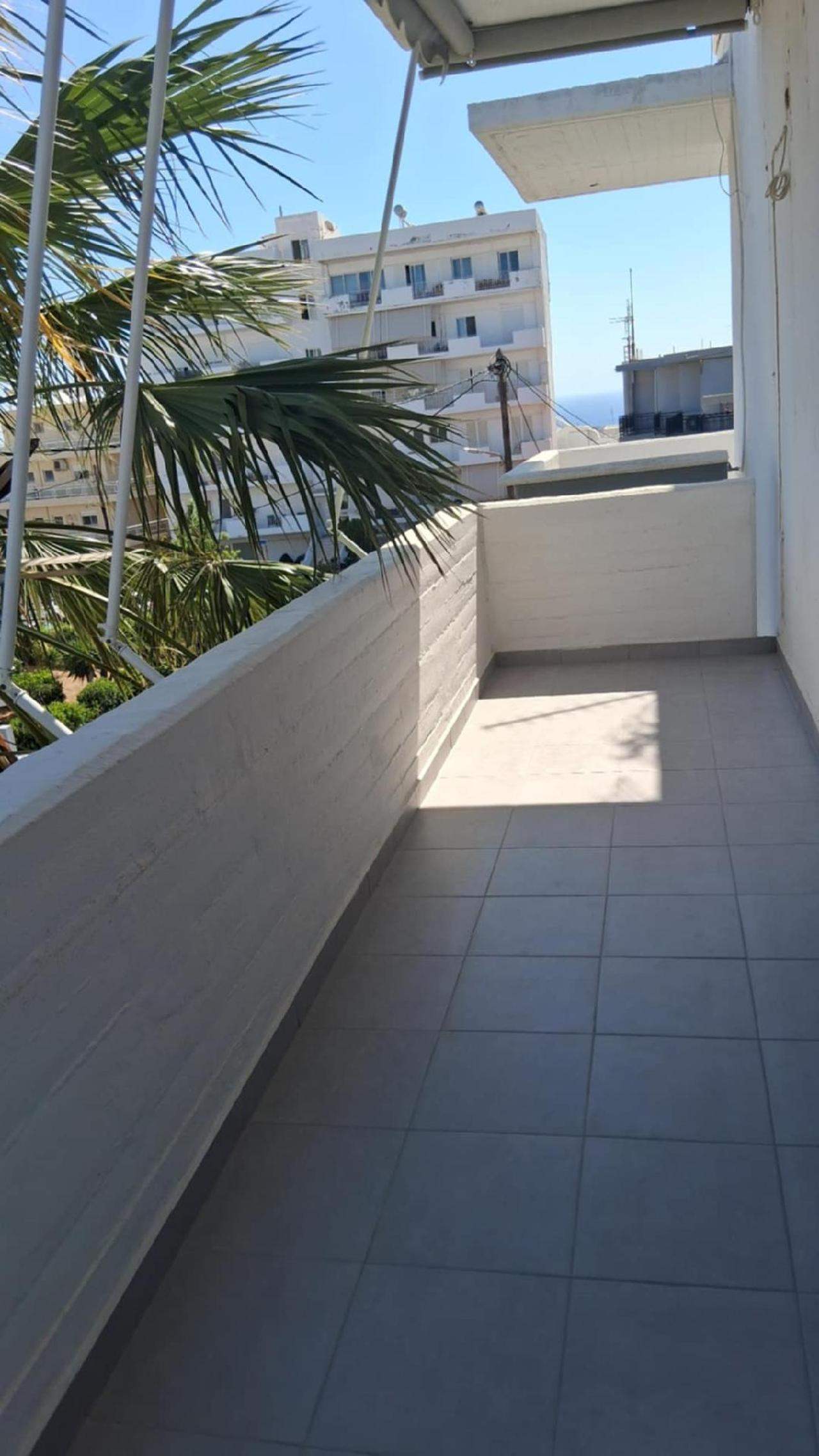 Διαμέρισμα  (10)