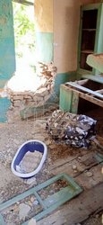 Ερειπωμένη Κατοικία  (3)