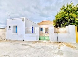 Κατοικίες  (4)