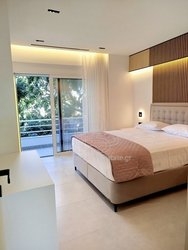 Γκαρσονιέρα  (4)