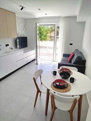 Γκαρσονιέρα  (5)