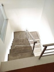 Κατάστημα  (4)