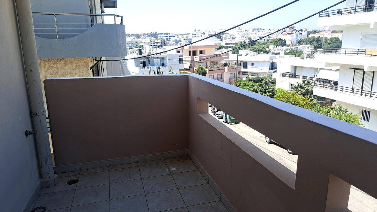 Διαμέρισμα  (6)