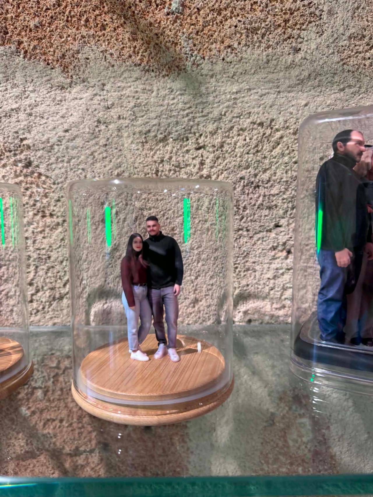 ΠΩΛΕΙΤΑΙ ΟΛΟΚΛΗΡΩΜΕΝΟ 3D BUSINESS CONCEPT – ACTION FIGURES (4)