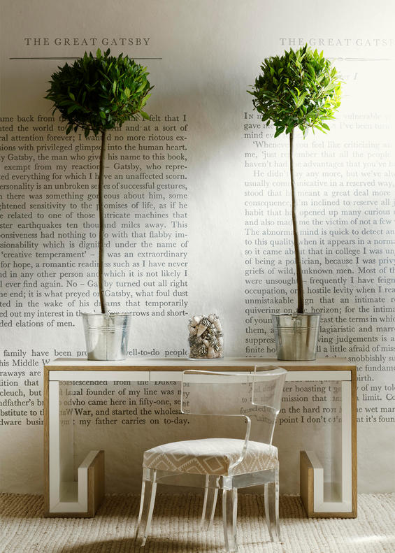 GreatGatsbyWallpaper_DannyDesk_SatinAcrylicChair_with_TrulloStoneSeat