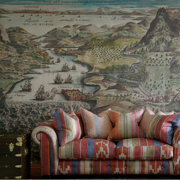 ConstantinopleWallpaper_NicklebySofaIndusBrick_ScatterCushionsIndusBrickOxusMultiandElbrusMulti