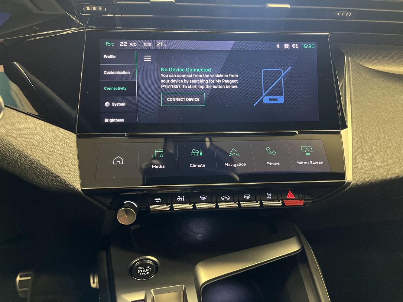 Car image 16