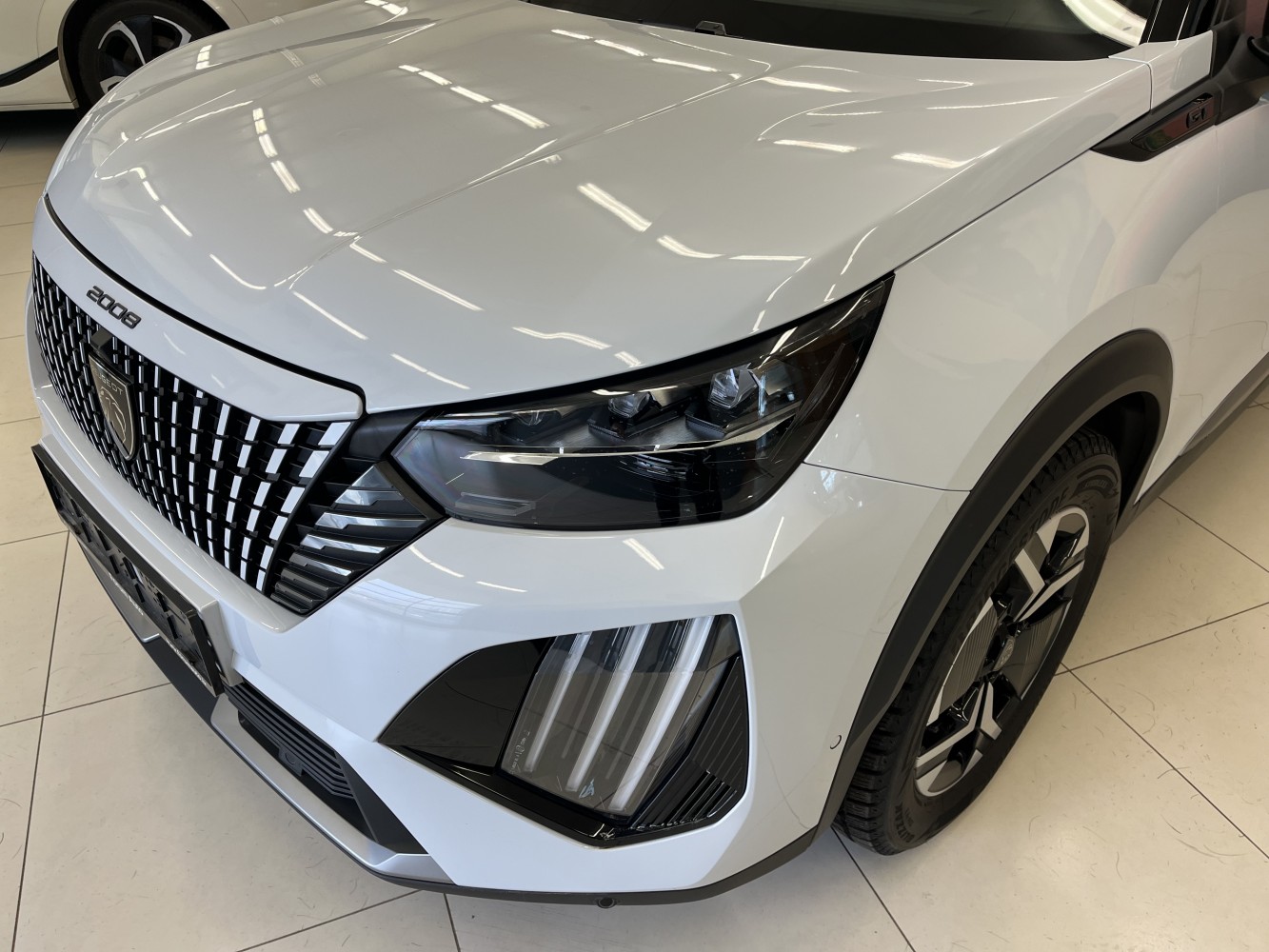 Car image 6